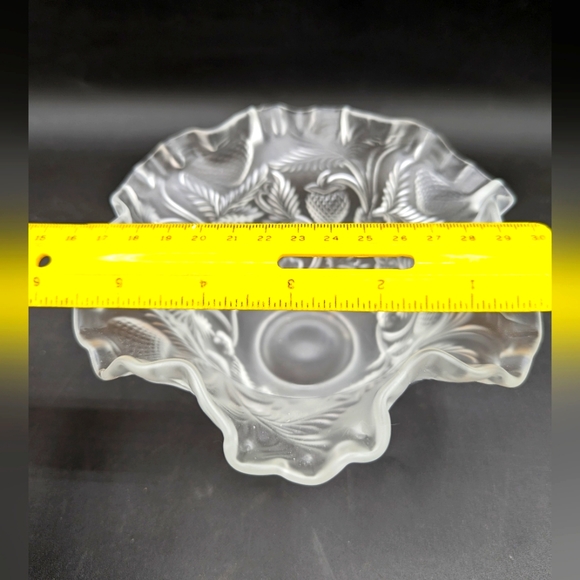 Vintage Fenton Ruffle Frosted Satin Embossed Strawberry Strawberries Vine Art - Picture 4 of 9